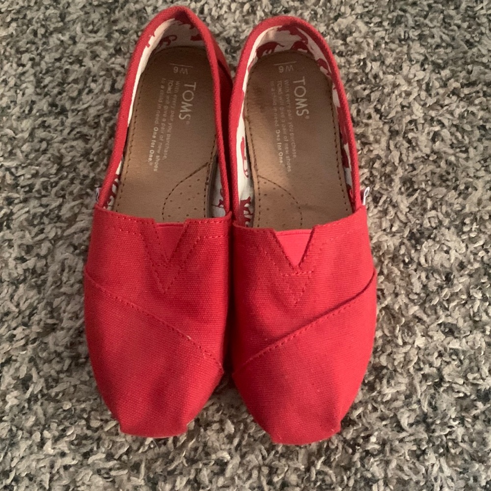 Womens Toms